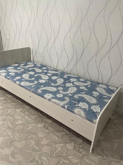 Продам кровать недорого