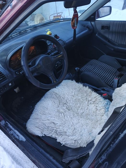 Мазда 323, слепая