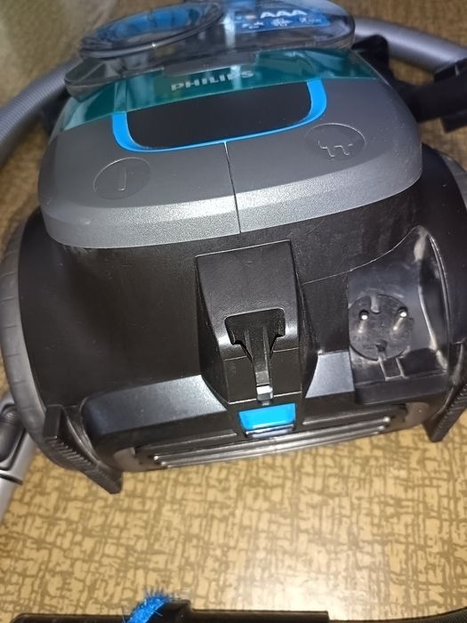 Прахосмукачка PHILIPS