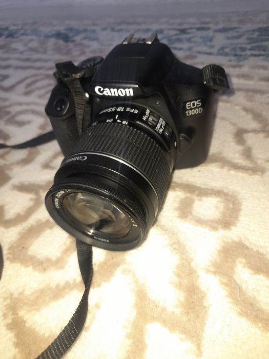 Canon 1300 EOS не работает