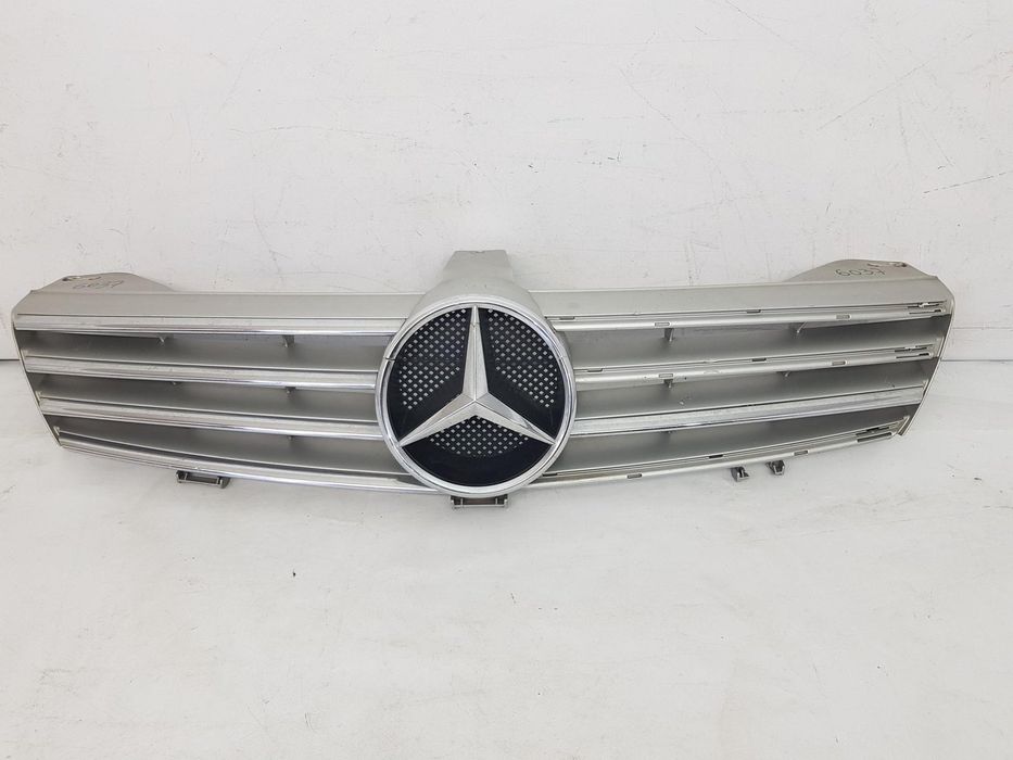 Grila radiator Mercedes CLS C219 dupa 2004