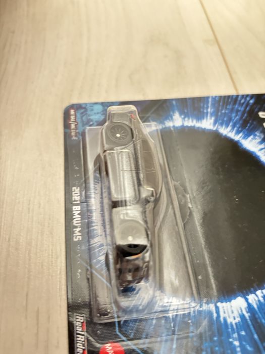 Продам hot wheels premium BMW M5