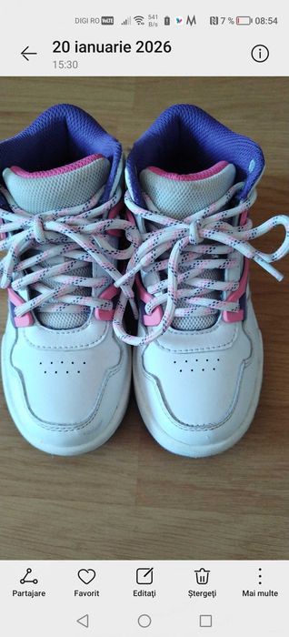 Vând încălțăminte de fetite mărimea 28