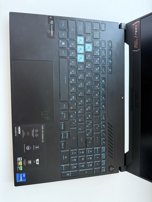 Продам игровой ноутбук