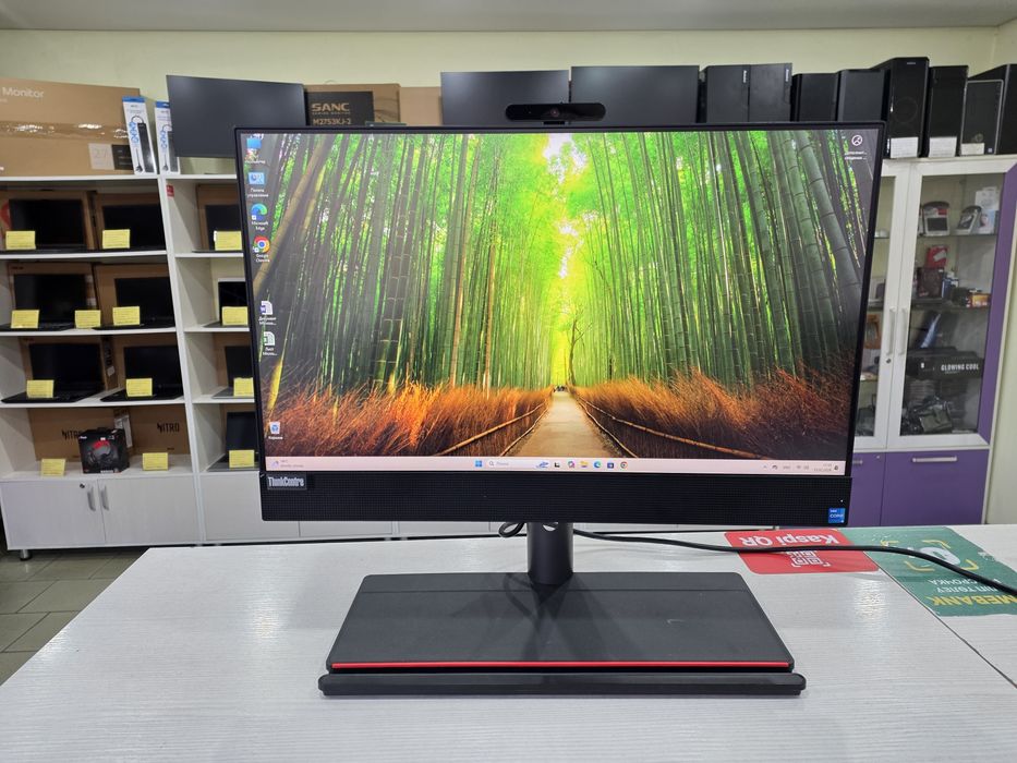 24" Сенсорный Моноблок Lenovo