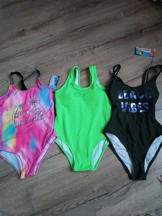 Цели бански костюми за момичета от 8 до 14 години нови