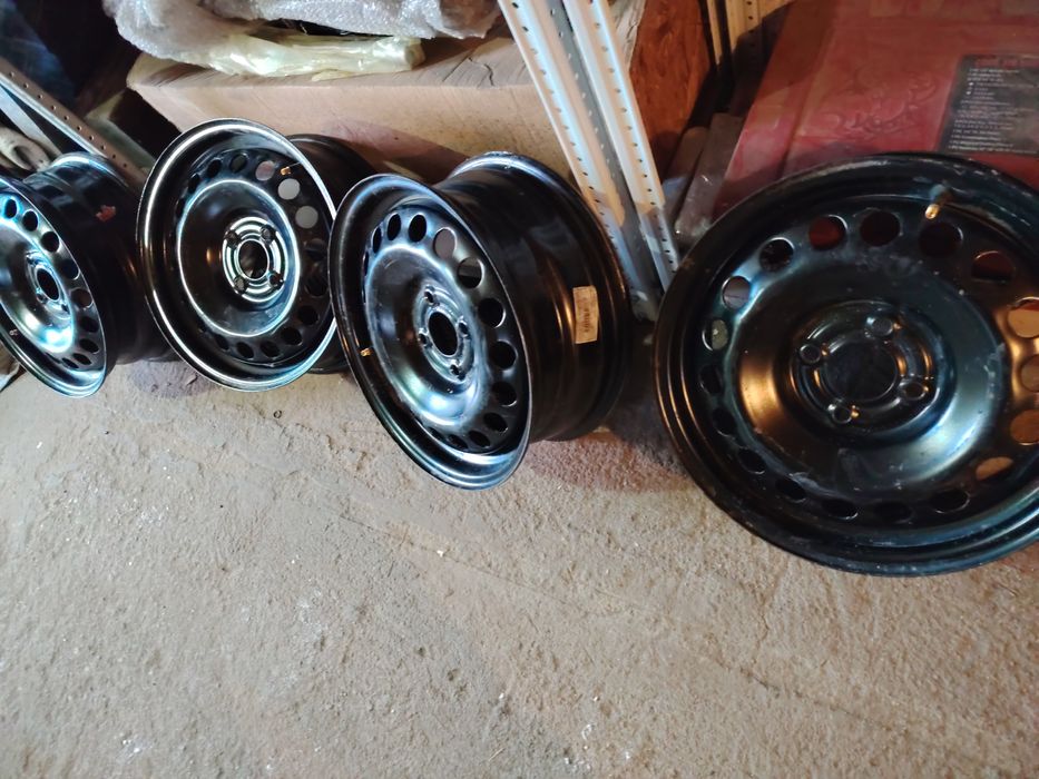 Продам диски на LADA