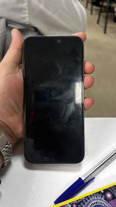 iPhone 15 pro max 94%