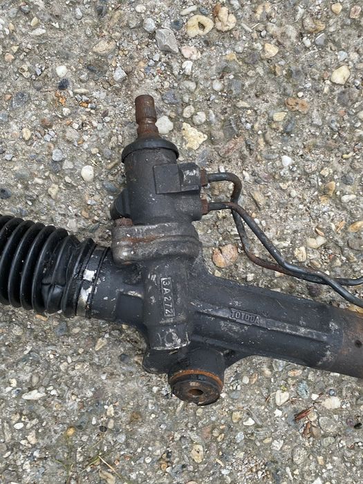 Кормилна рейка toyota hilux 2005-2012