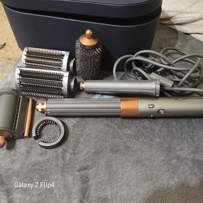 Dayson nou /perie /ondulator