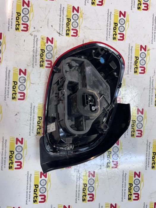 lampa stop spate dreapta si suporti bara spate Citroen C3 2017-2024