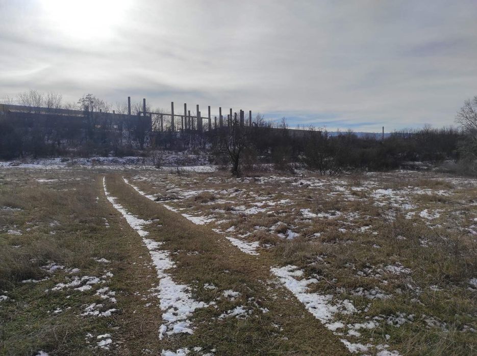 Продава се Парцел в Горна Оряховица - 7000 кв.м за 10 €/кв.м - Снимка #1