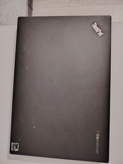 Ноутбук керемет жағдайда