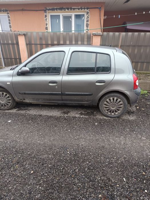Renault Clio 2002