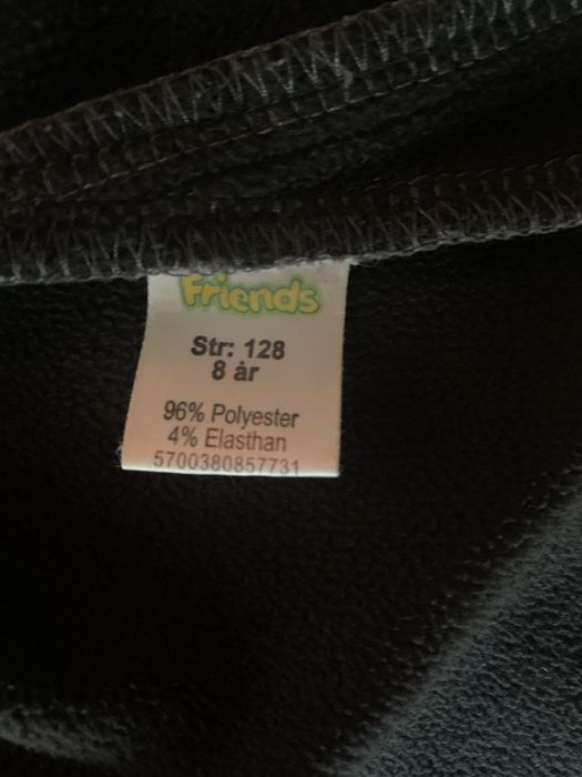 Vand geaca impermeabila(8 ani).