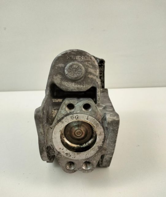 Supapa Egr 03L131501G Volkswagen VW Passat CC prima generatie seria