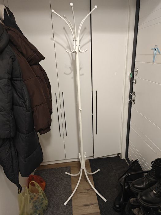 Вешалка напольная
