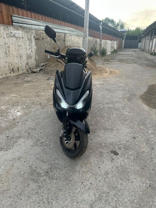 Скутер мопед макси