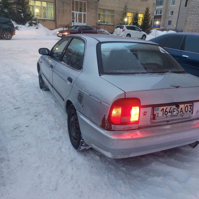 Suzuki baleno 1995 года