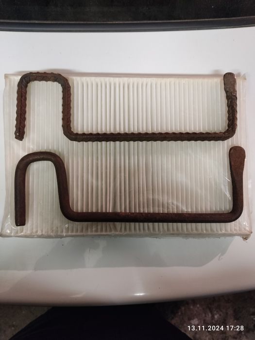 Замки и  ремни для ульев