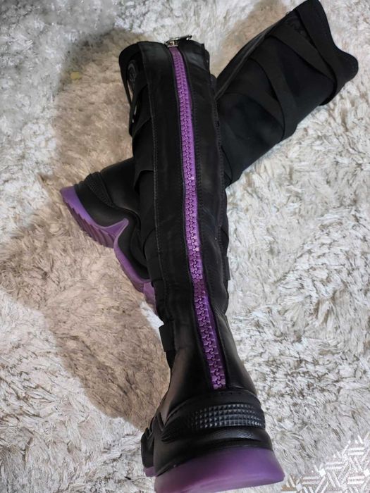 Продавам италиански дамски ботуши на марката VDR, 100% естествена кожа