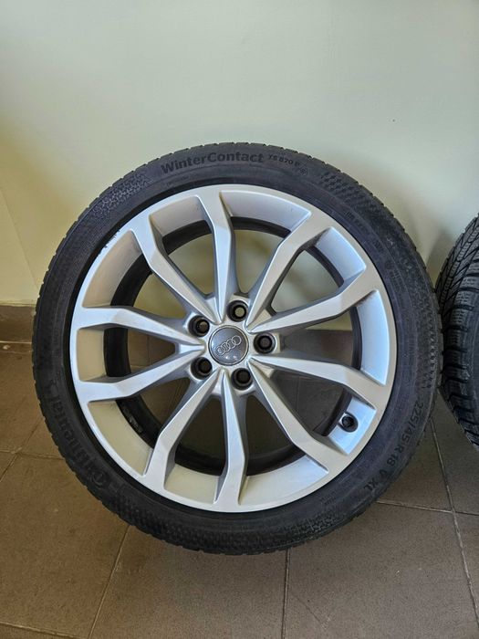 Audi A4 S4 B9 8W jantă aliaj originala R18 8W0601025ED - cauciucuri de iarna continental