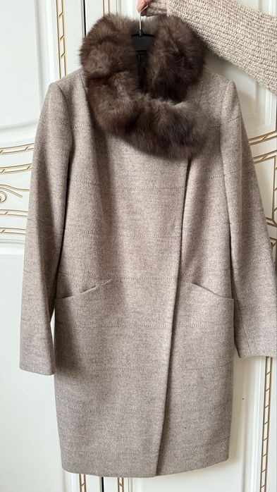 Продам пальто осеннее