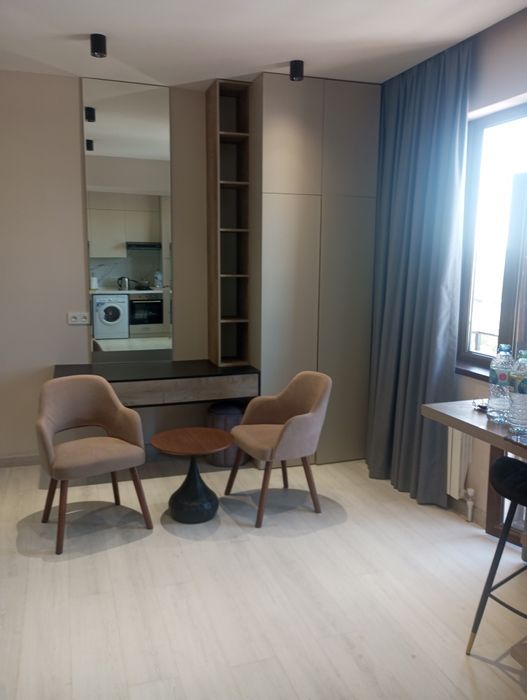 1ком.новостройка за вокзалом.Евроремонт с обстановкой.Центр рядом