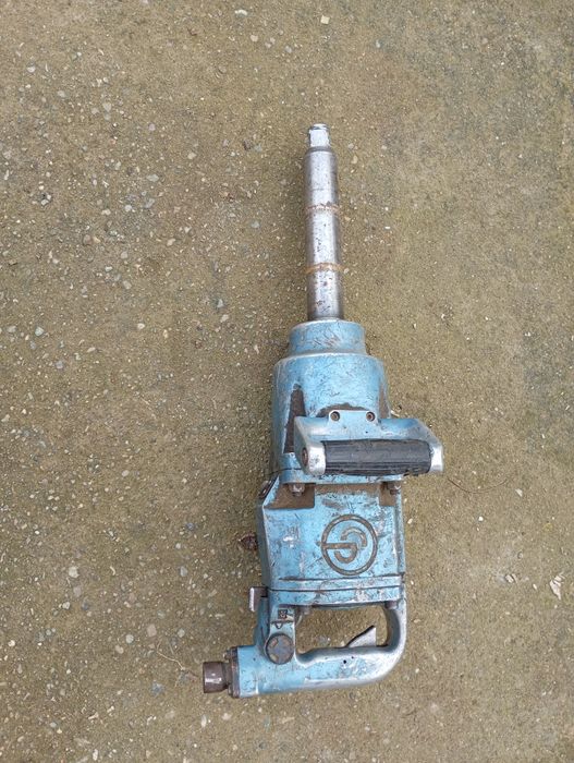 Pistol pe aer pentru camioane