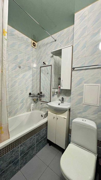 Продам 2 комнатную 5 мкр