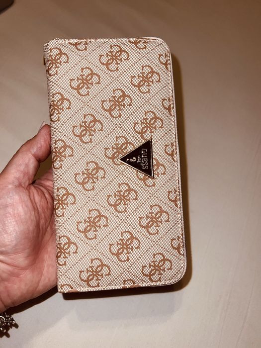 Pirtofel Guess - nou
