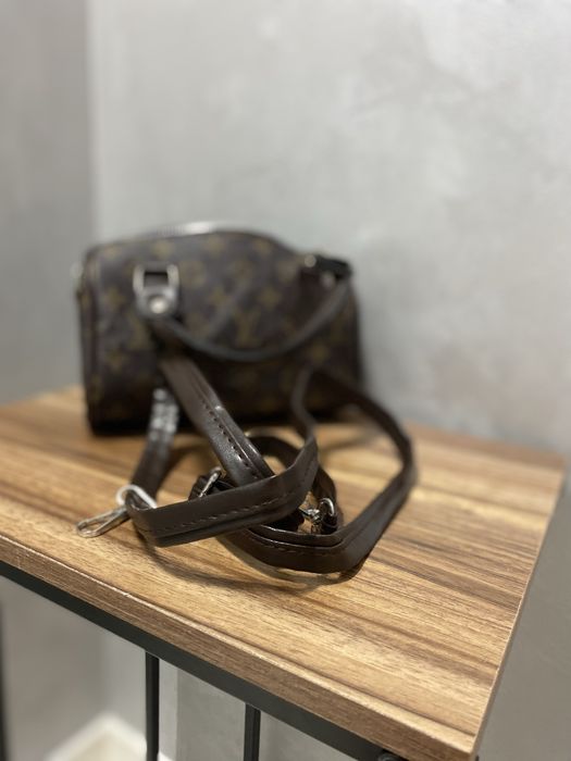 Geanta material moalw