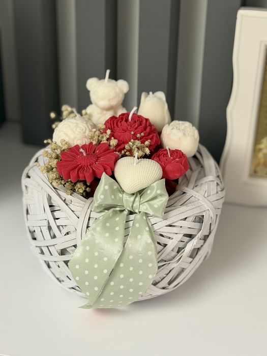 Aranjamente si marturii hand made