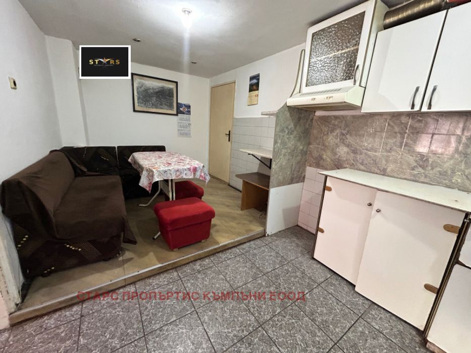 Продажба Етаж от къща гр. Варна - Трошево 67m²