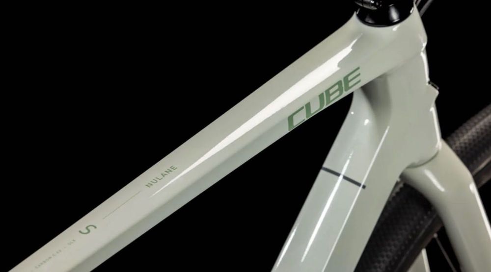 Vând bicicletă Trek FX Sport SL 4 carbon