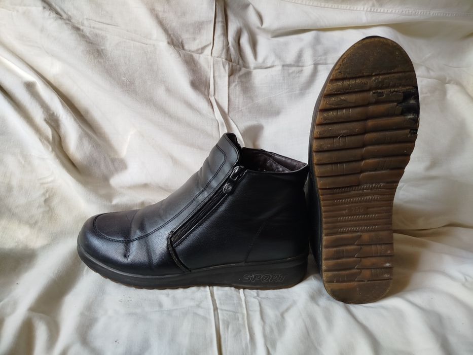 Женские ботинки зимние