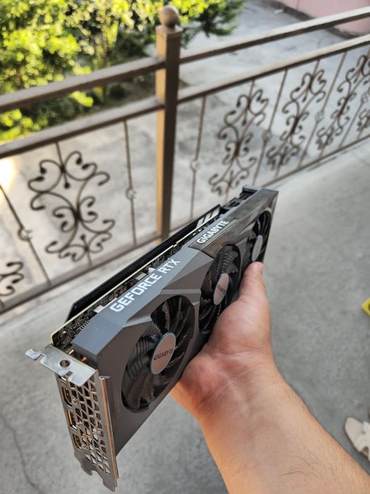 Gigabyte eagle Rtx 3070