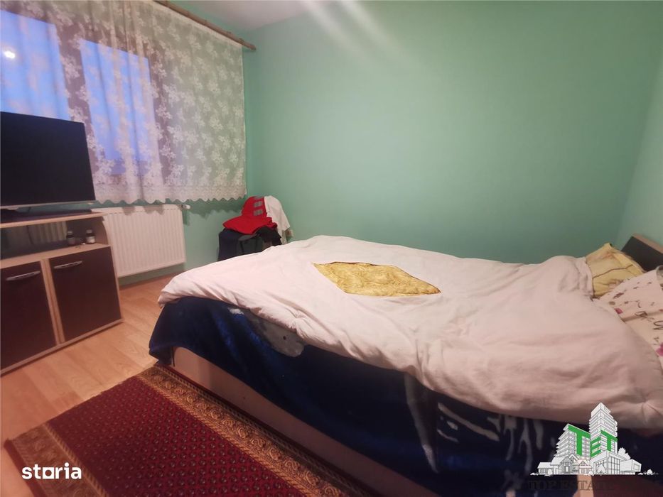 Vila 5 camere regie proprie cu gradinagaraj in Bacu (Joita)