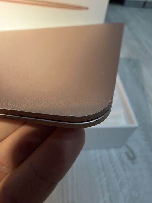 Macbook Air 2020 M1 8gb cu 256gb