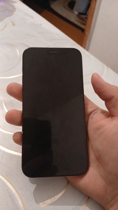 Iphone 12, с гарантии