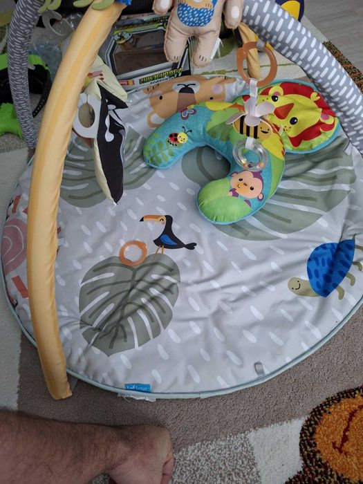 Активна гимнастика за бебе + мултифункционална възглавница