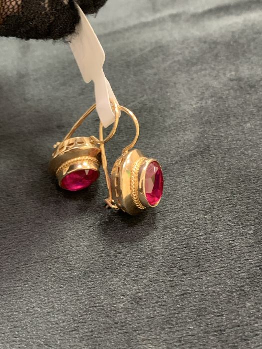 Золото серьги ЖанТаС ломбард г.Астана