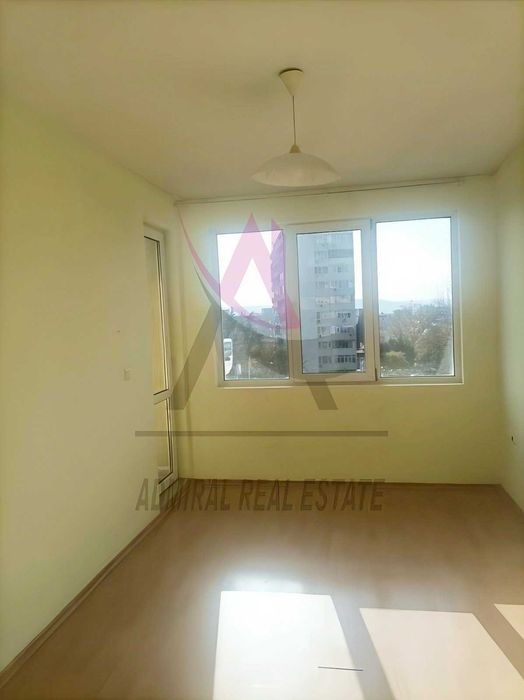 Дава се под наем Двустаен апартамент в Варна, Трошево - 55 кв.м за 409 € - Снимка #1