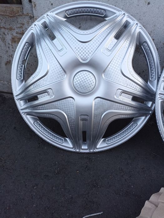 Колпаки на колёса 16