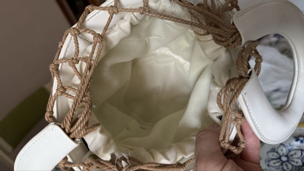 Продам новую летнюю сумочку