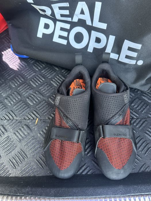 Adidasi ciclism nike