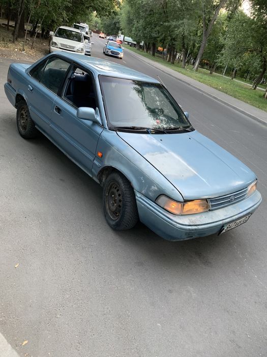 Продам машину тойта корола