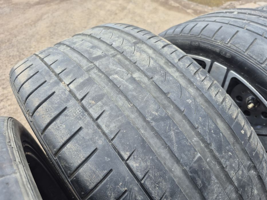 Продам резину 255/35/20