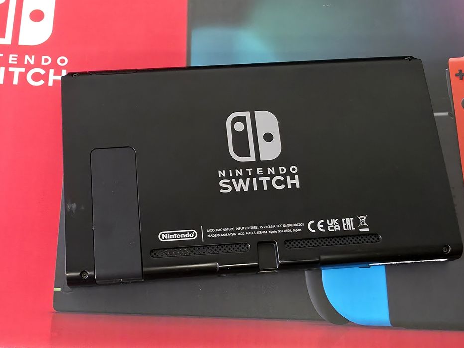 КАТО НОВ Nintendo Swith (NEON RED and NEON BLUE JOY-CONS) Озон 2024г.