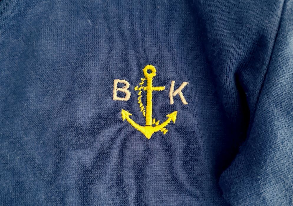 Кардиган на мальчика школьный